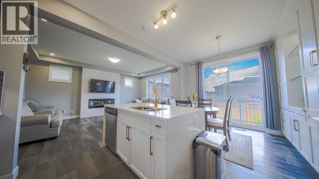 74 Carrington Crescent NW — photo 14