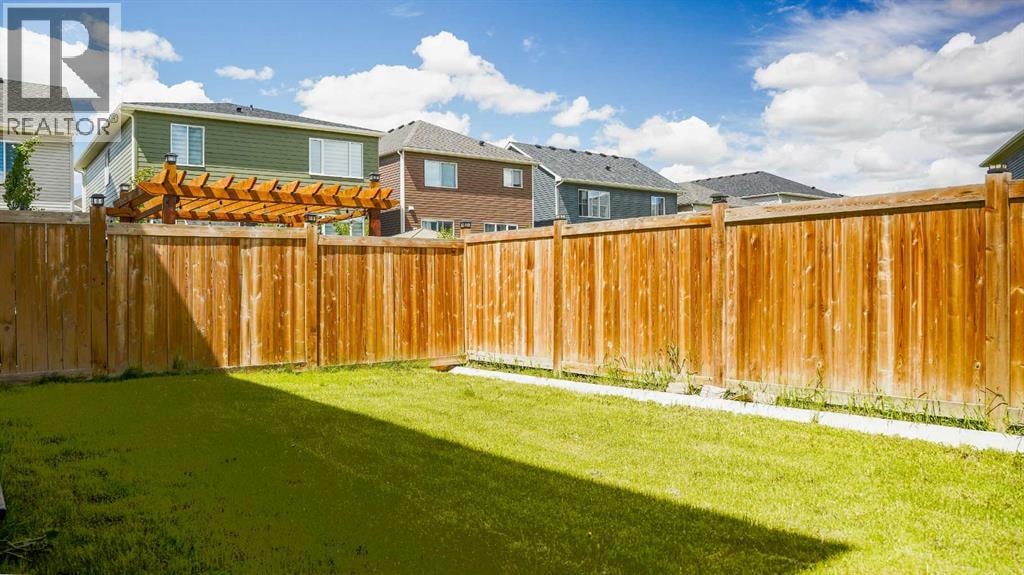 74 Carrington Crescent NW — photo 48
