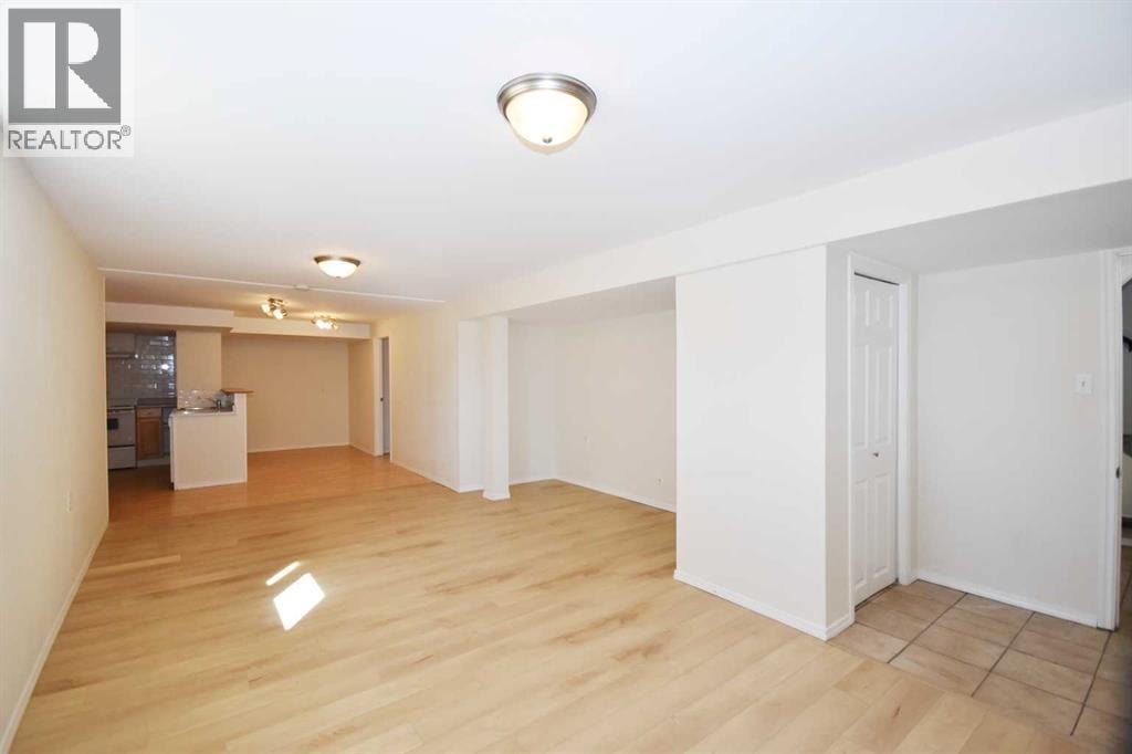 2604 106 Avenue SW — photo 25
