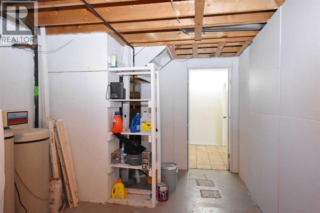 2604 106 Avenue SW — photo 34