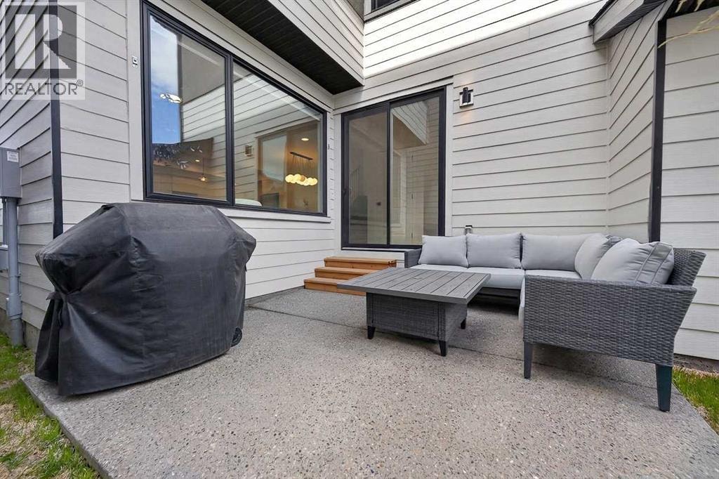 267 Bluerock Avenue SW — photo 37