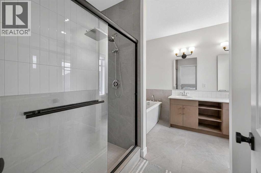 267 Bluerock Avenue SW — photo 32
