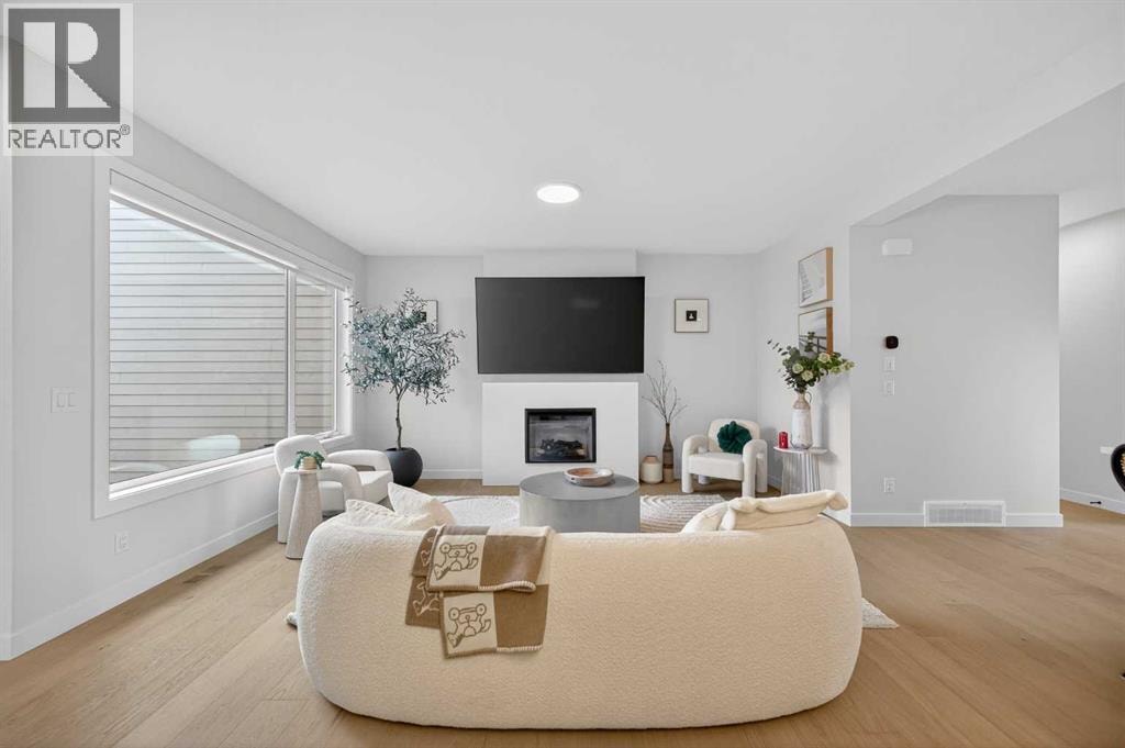 267 Bluerock Avenue SW — photo 19