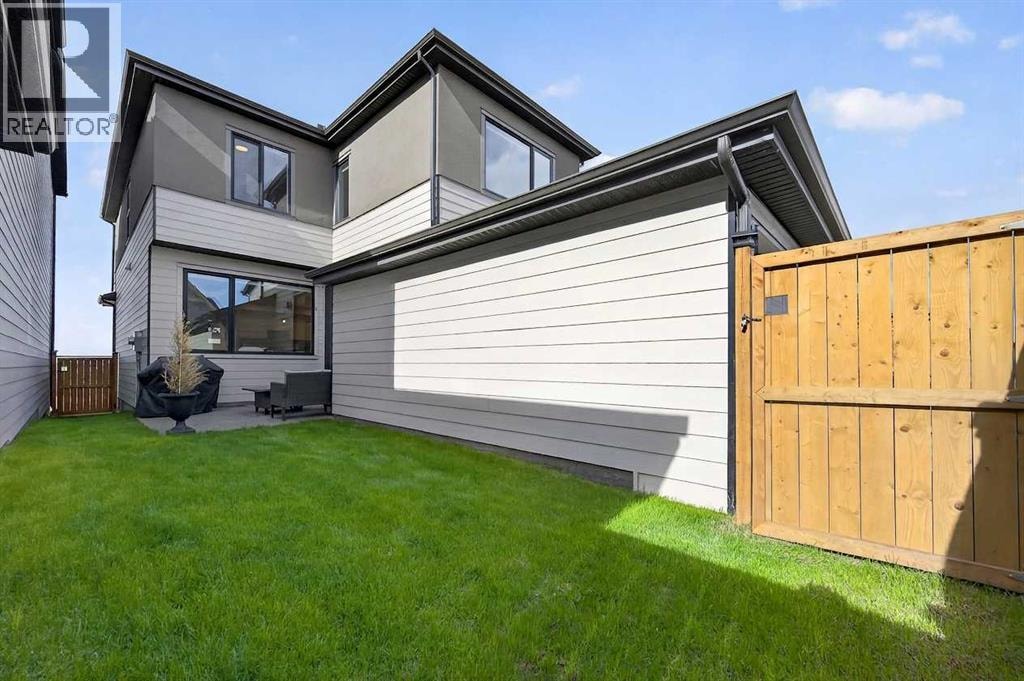 267 Bluerock Avenue SW — photo 39