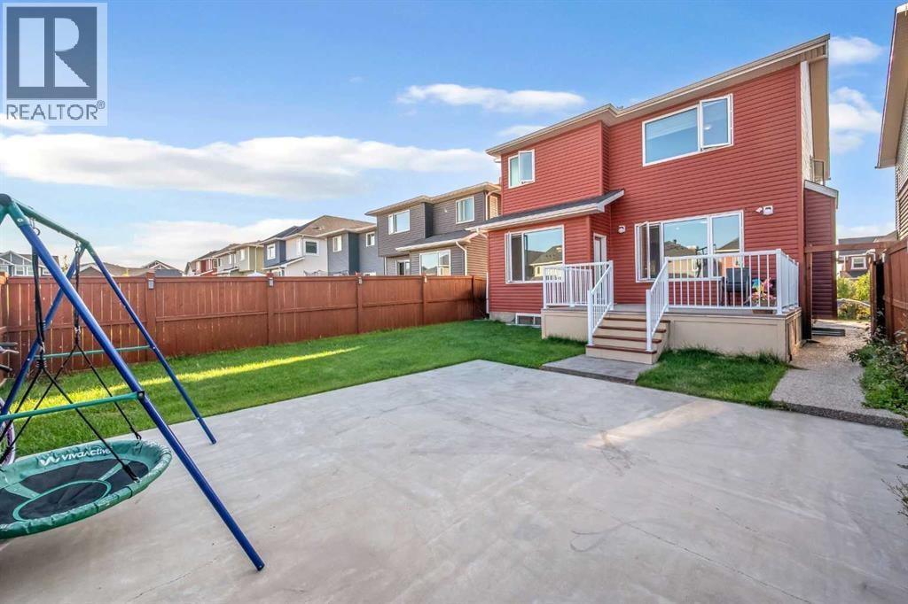 45 Red Sky Green NE — photo 41