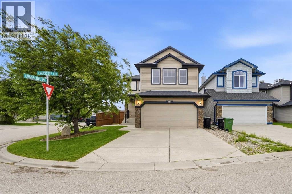 137 Evanscove Circle NW — photo 1
