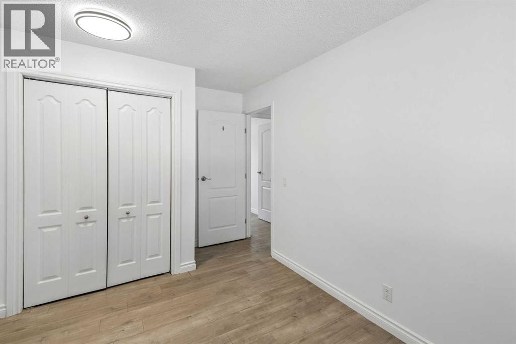83 Appletree Close SE — photo 13