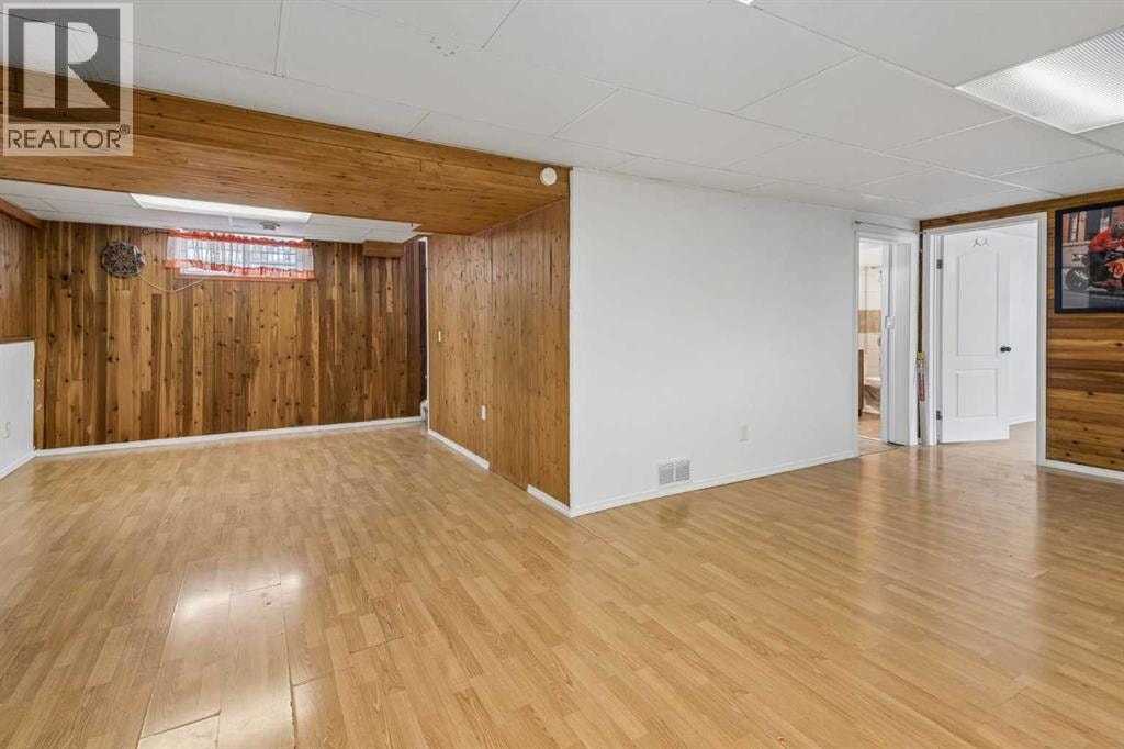 83 Appletree Close SE — photo 17