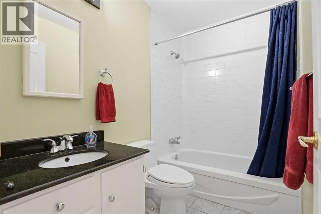 101 Aspen Crescent — photo 23