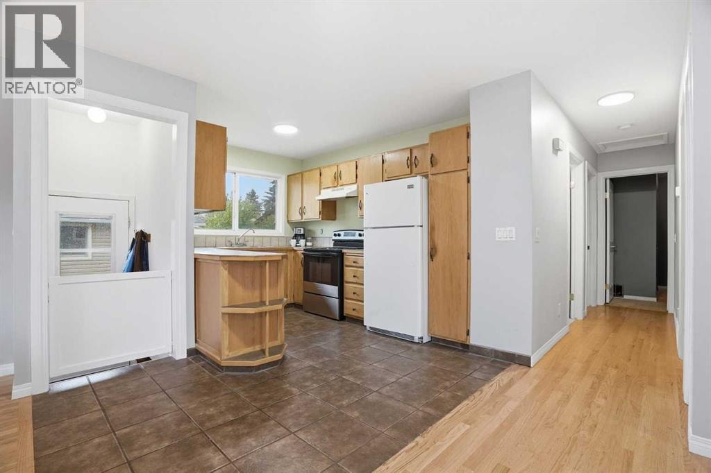 101 Aspen Crescent — photo 12