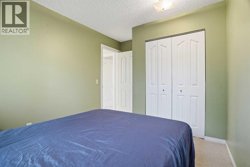 101 Aspen Crescent — photo 22