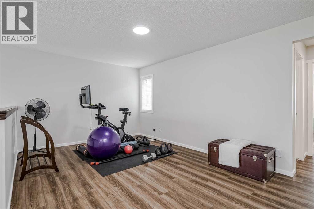 225 Kingsmere Cove SE — photo 24