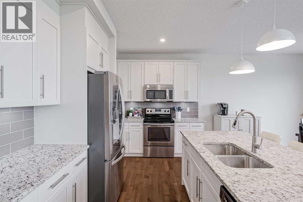 225 Kingsmere Cove SE — photo 7