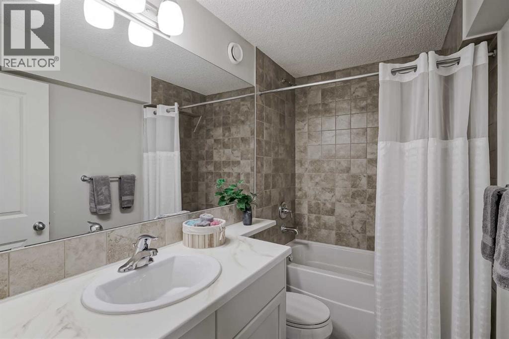 225 Kingsmere Cove SE — photo 39