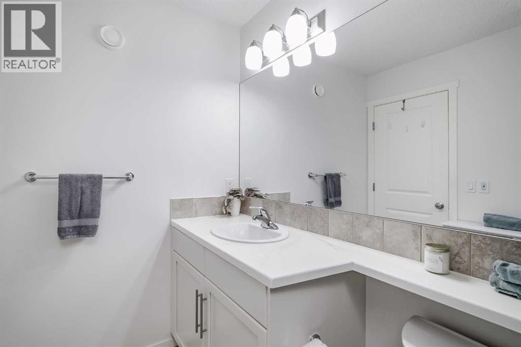 225 Kingsmere Cove SE — photo 33