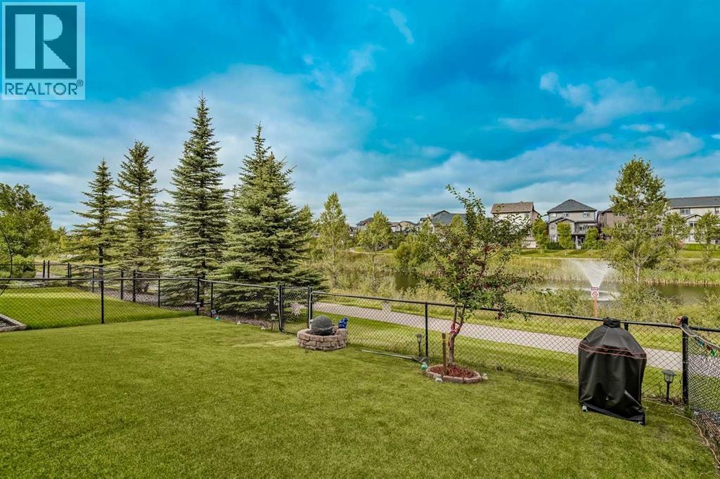 225 Kingsmere Cove SE — photo 43