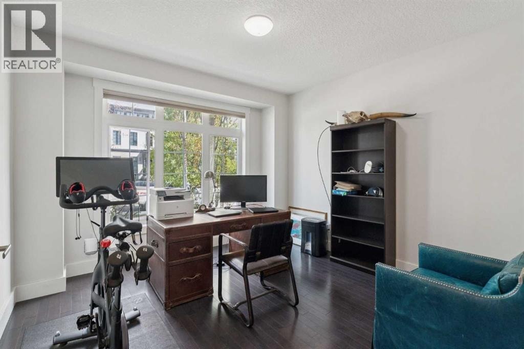 1811 31 Avenue SW — photo 12