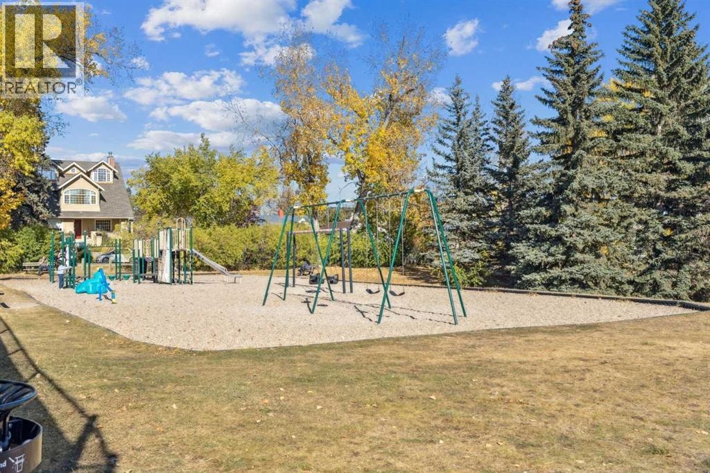 1811 31 Avenue SW — photo 34