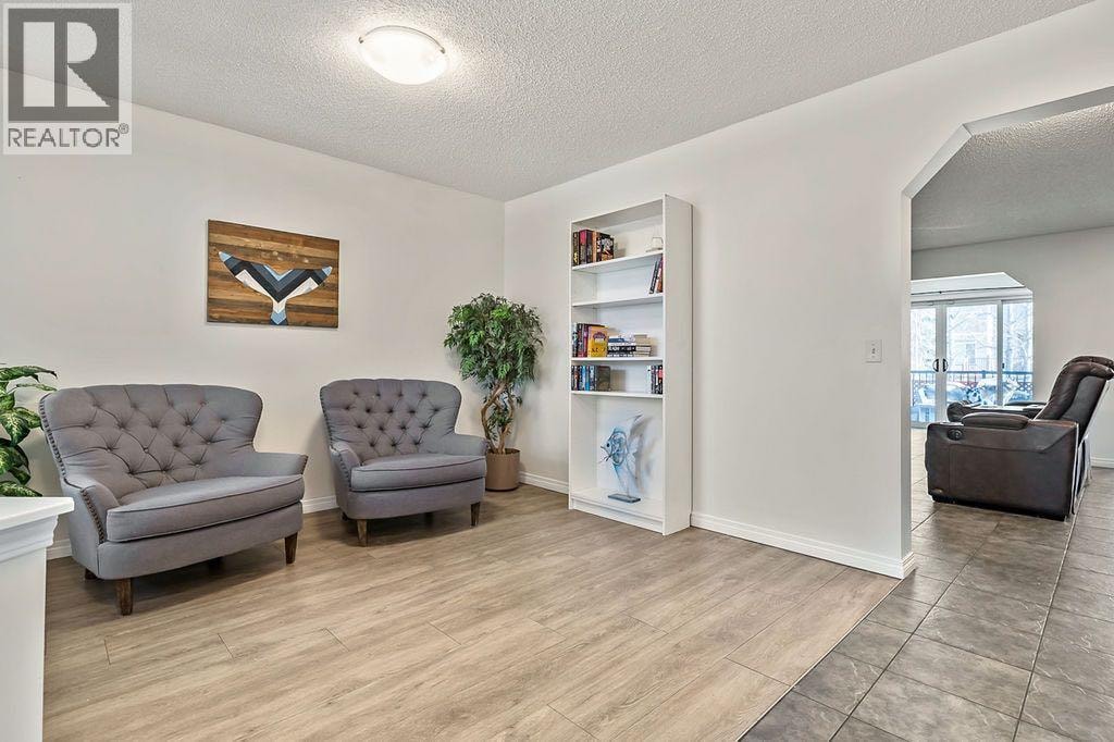 30 Drake Landing Common — photo 4