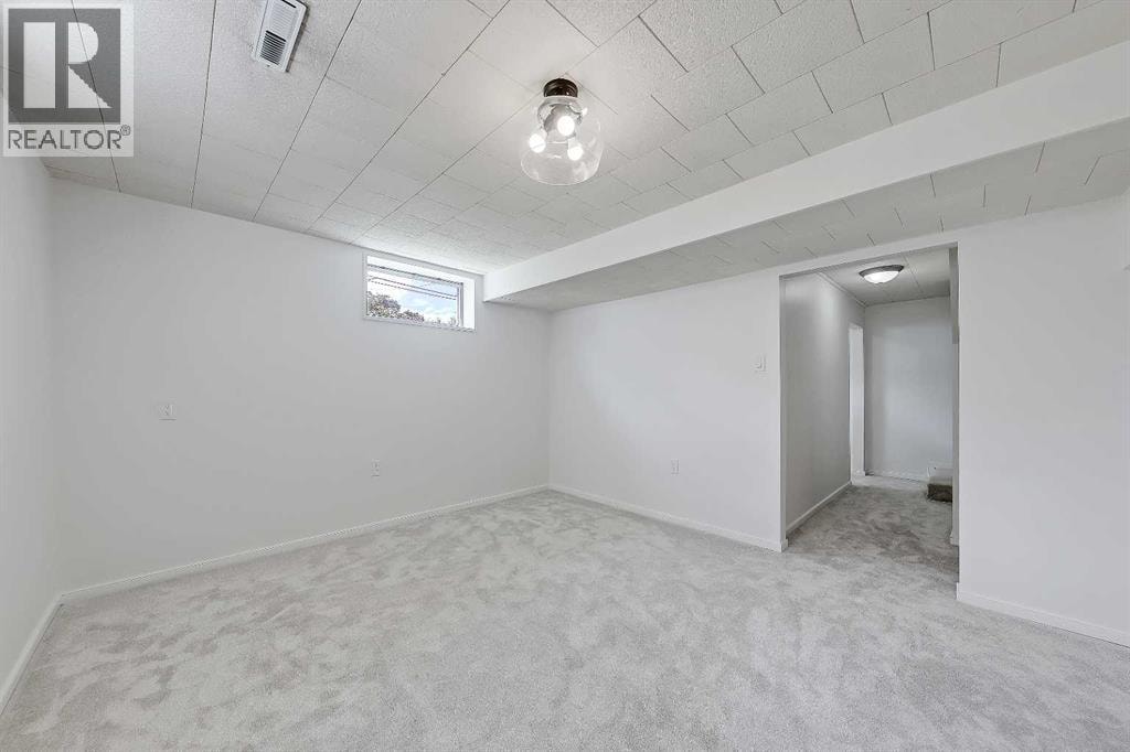 7443 Ogden Road SE — photo 25