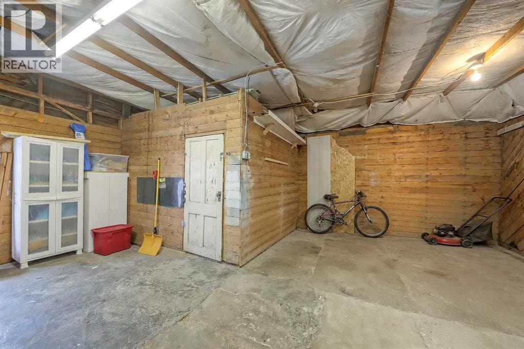 7443 Ogden Road SE — photo 37