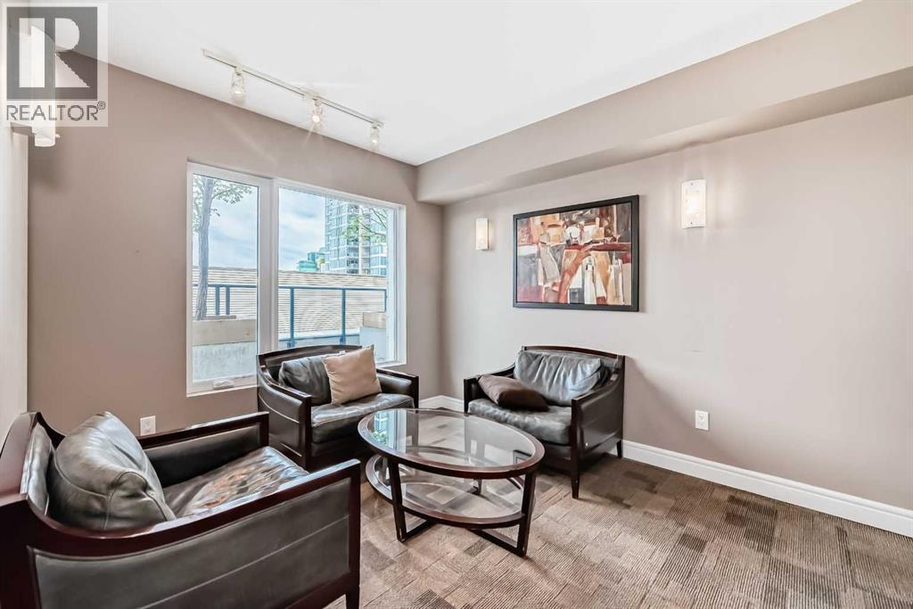 2408, 910 5 Avenue SW — photo 33