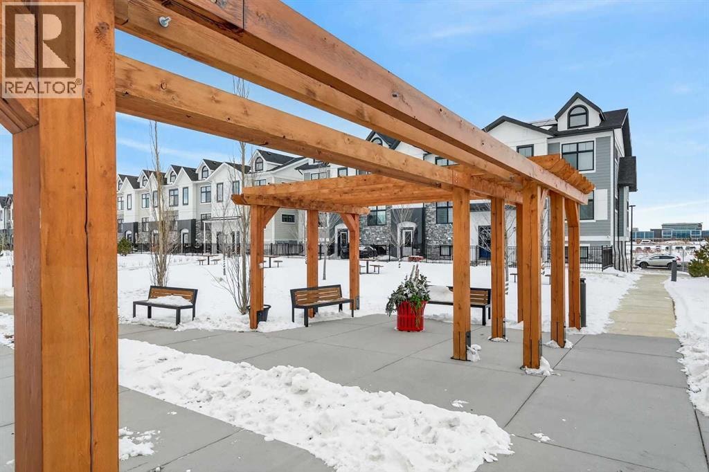 233 Les Jardins Park SE — photo 36
