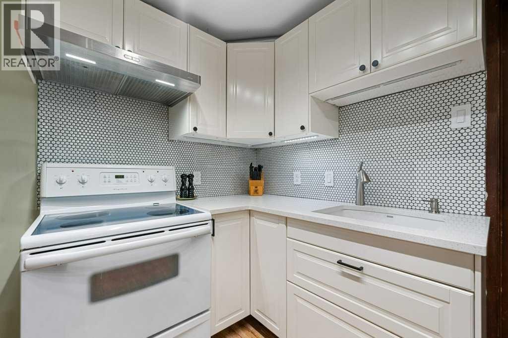 1632 Robson Crescent SE — photo 26