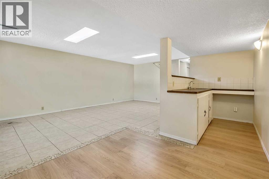 27 Aberdare Crescent NE — photo 24