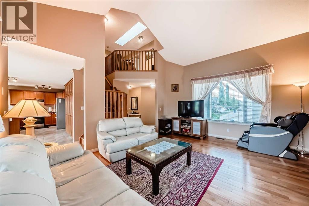 737 Wentworth Place SW — photo 3