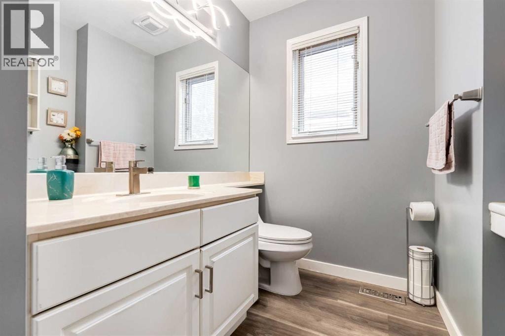 109 Shawbrooke Close SW — photo 12