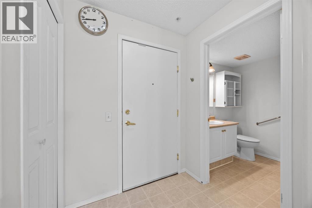 325, 5000 Somervale Court SW — photo 3
