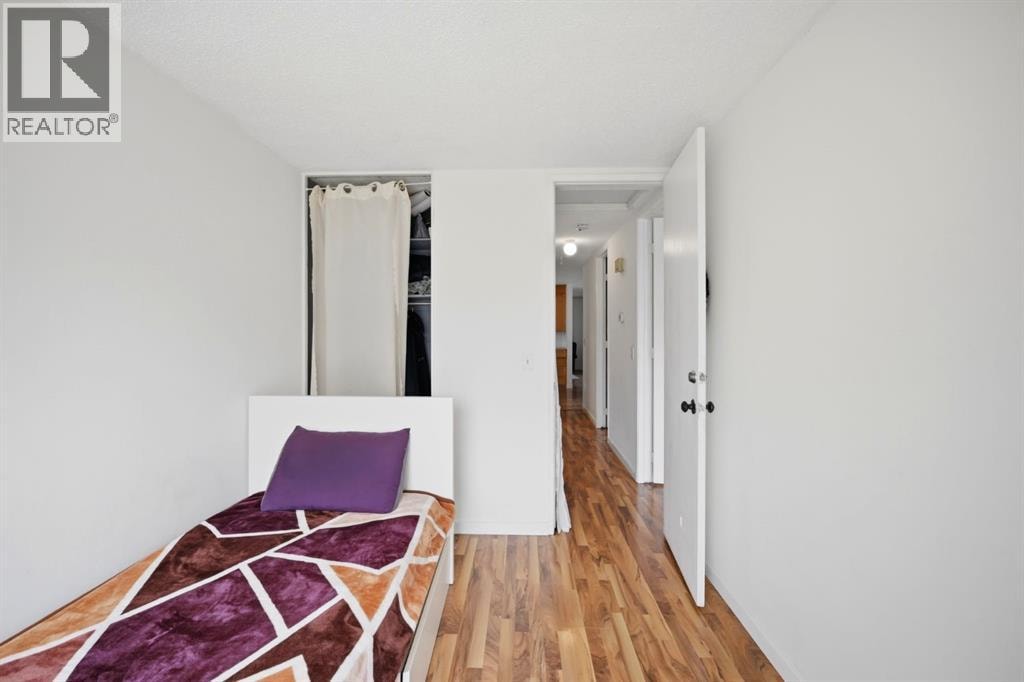 6907 4 Avenue NE — photo 23