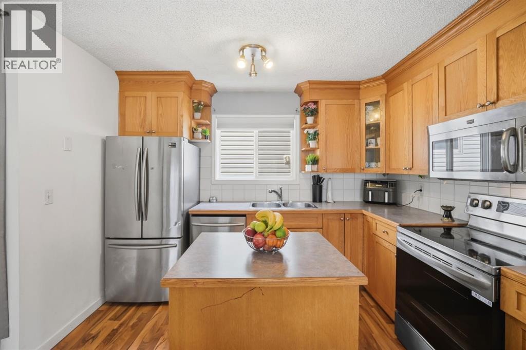 6907 4 Avenue NE — photo 15