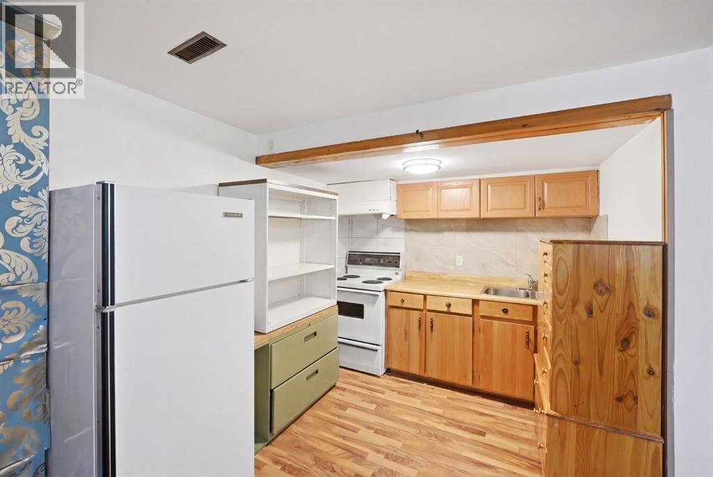 6907 4 Avenue NE — photo 30