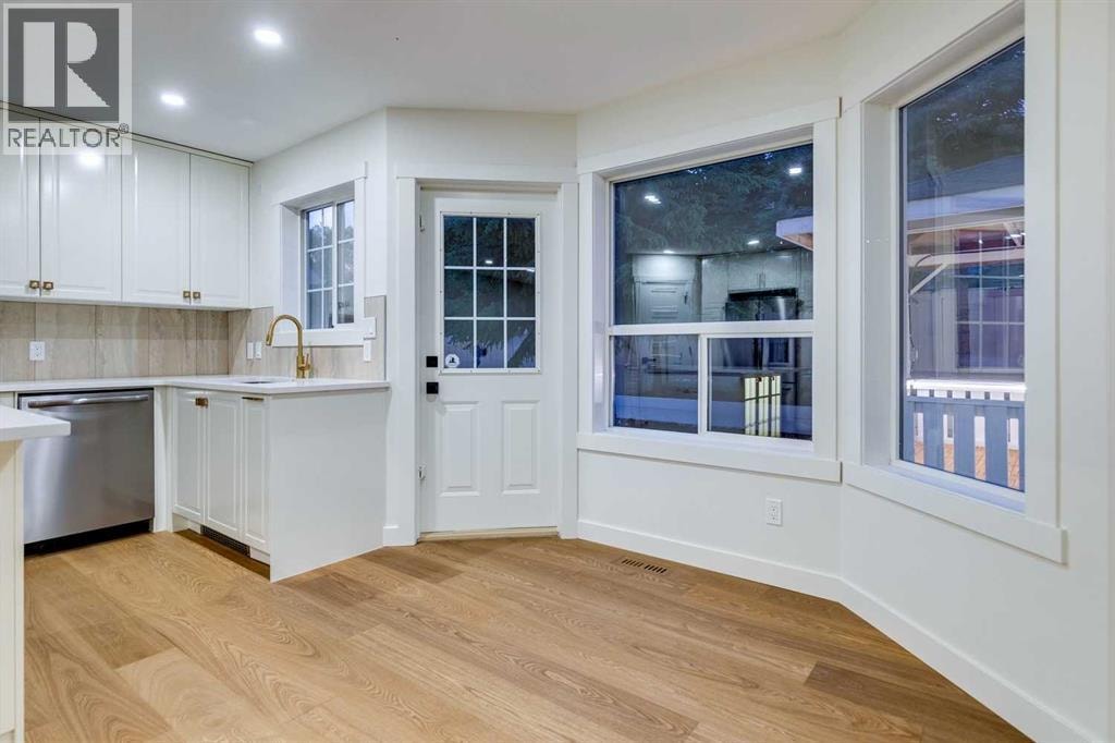16 Simcrest Point SW — photo 15