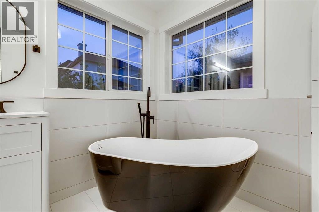 16 Simcrest Point SW — photo 31