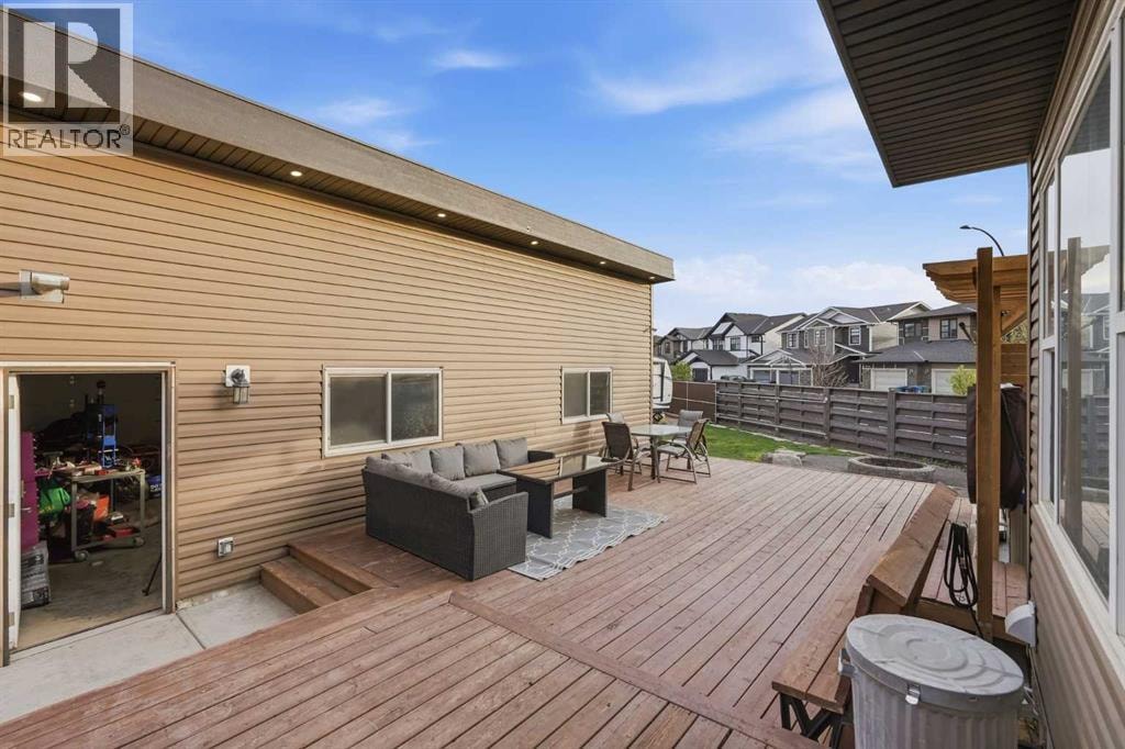 1071 Seton Circle SE — photo 32
