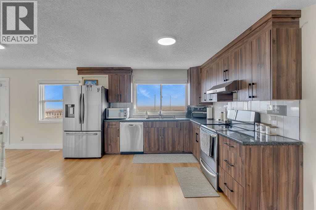 250257 Conrich Road — photo 8