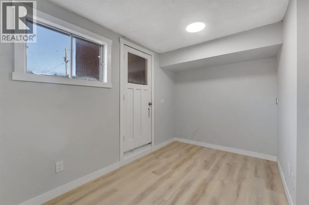 250257 Conrich Road — photo 26