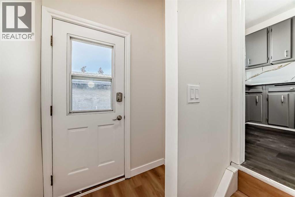 404 Acacia Drive SE — photo 20