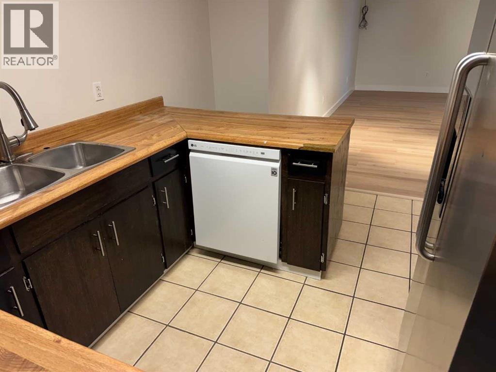 404 Acacia Drive SE — photo 21