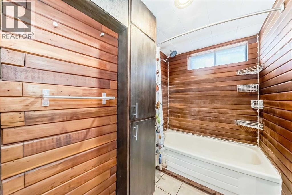 404 Acacia Drive SE — photo 30