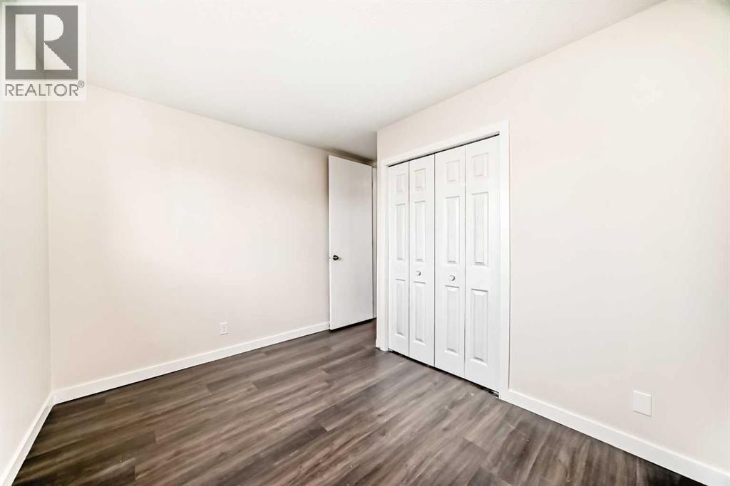 404 Acacia Drive SE — photo 18