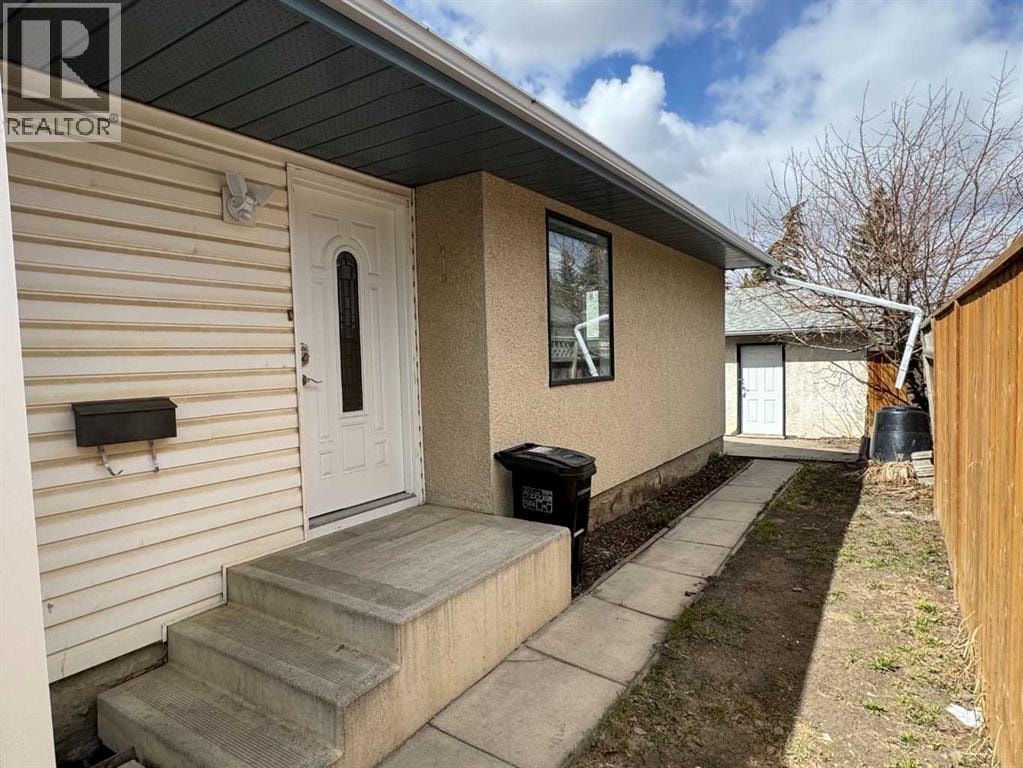 404 Acacia Drive SE — photo 38