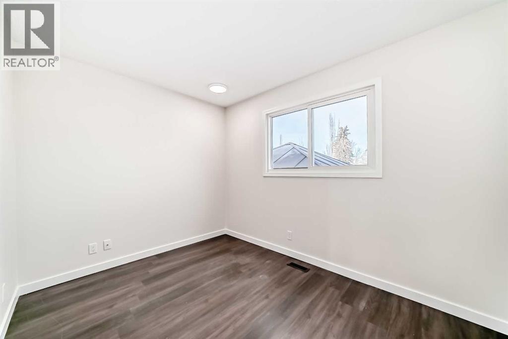 404 Acacia Drive SE — photo 17