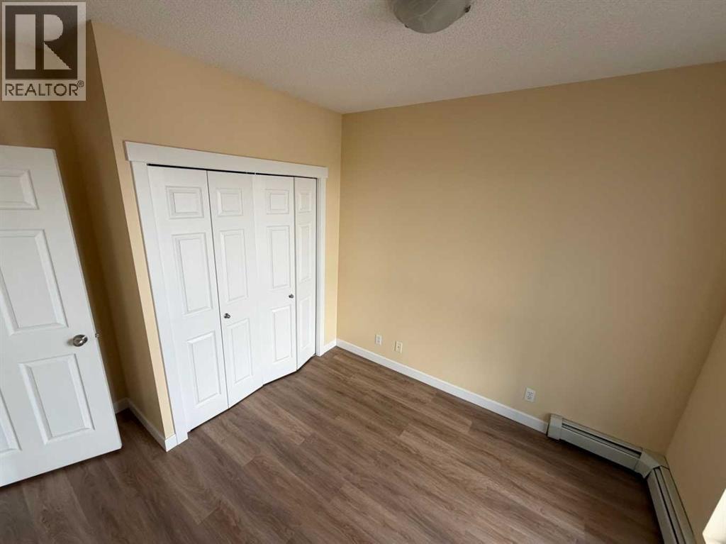 603, 325 3 Street SE — photo 12