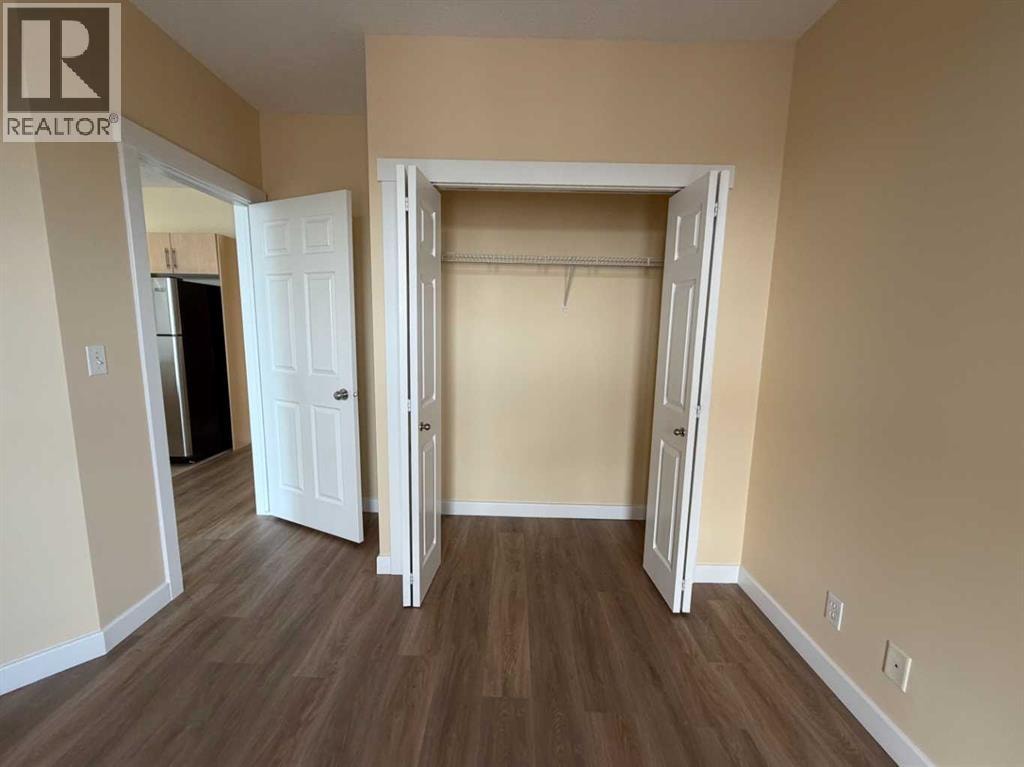 603, 325 3 Street SE — photo 13