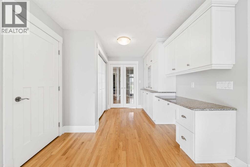 1728 Lake Bonavista Drive SE — photo 12