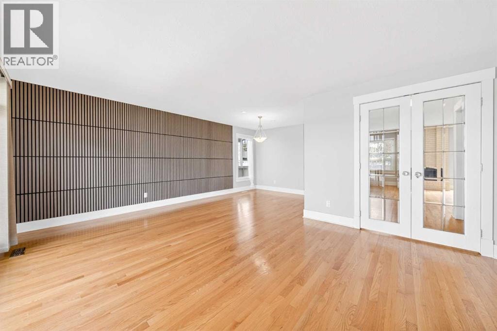 1728 Lake Bonavista Drive SE — photo 6